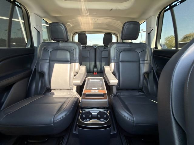 Used 2025 Lincoln Aviator Reserve w/ Equipment Group 201A image 38
