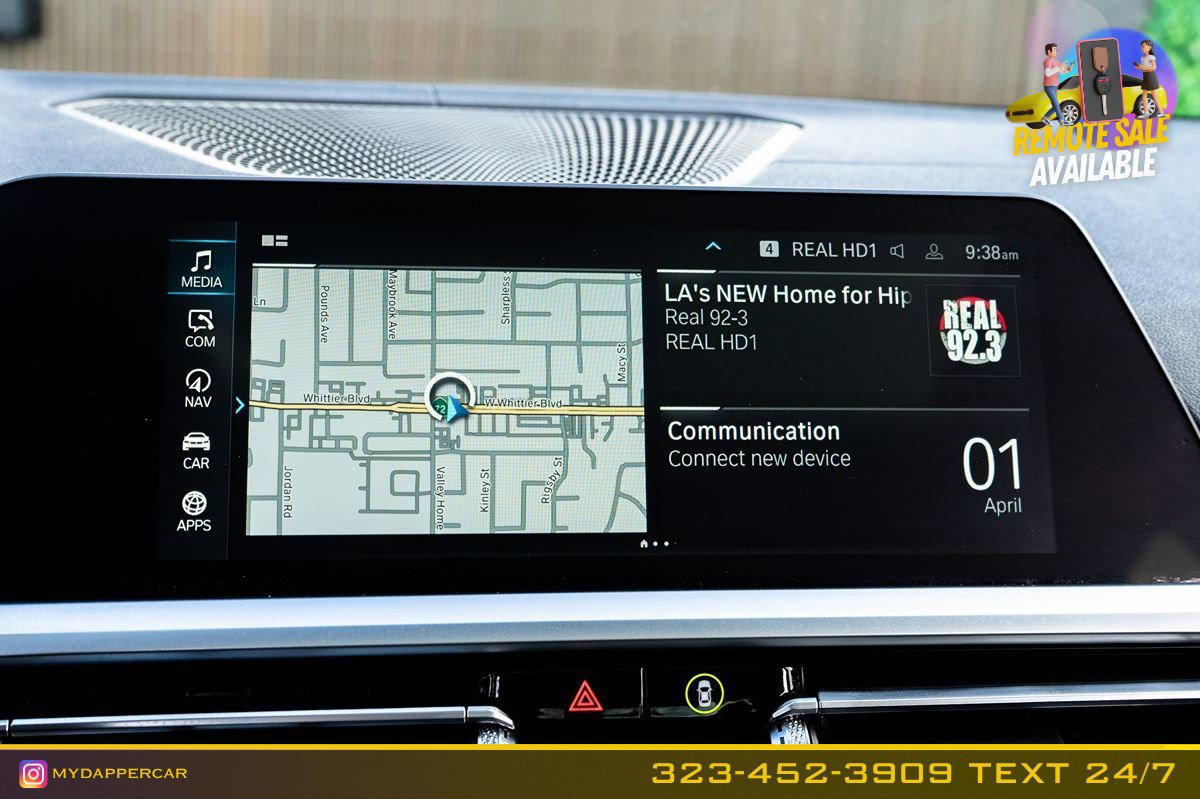 Used 2021 BMW 330e w/ M Sport Package image 33