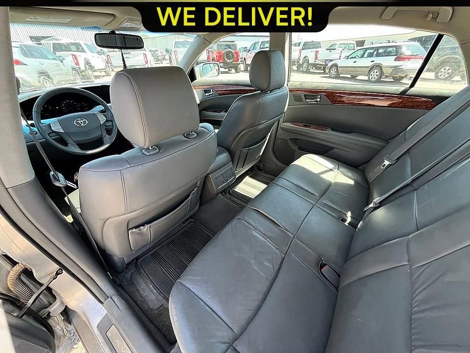 Used 2005 Toyota Avalon XL FWD image 7