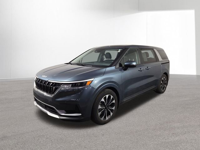 Certified 2023 Kia Carnival EX image 2