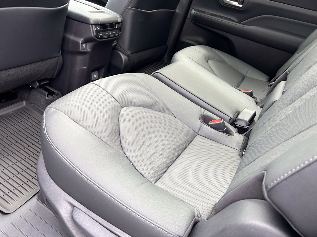 New 2026 Toyota Grand Highlander AWD Hybrid image 15