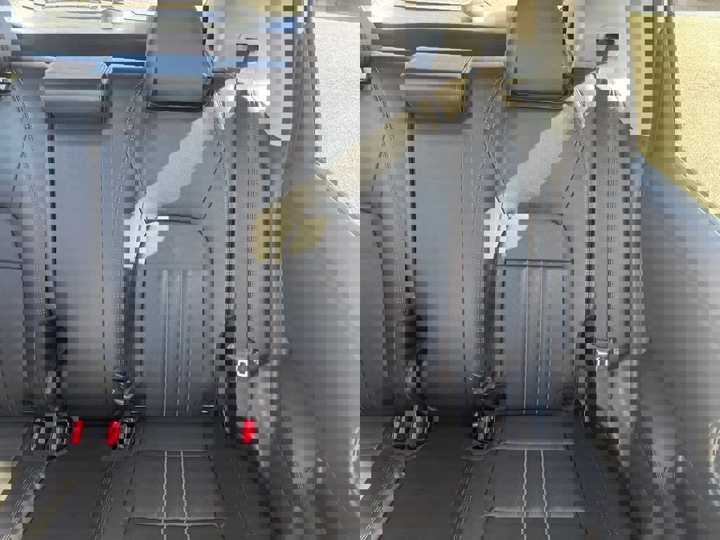 Used 2025 Honda HR-V EX-L image 19