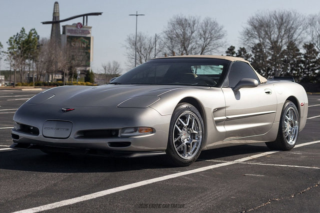 Used 1999 Chevrolet Corvette Convertible w/ Memory Pkg image 16