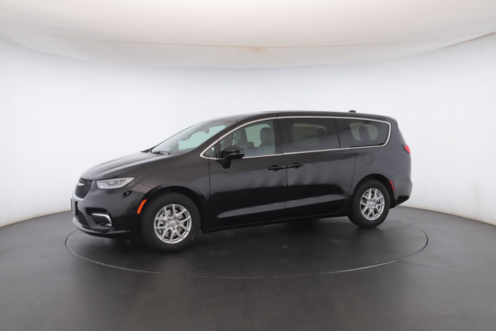 New 2026 Chrysler Pacifica Select image 41