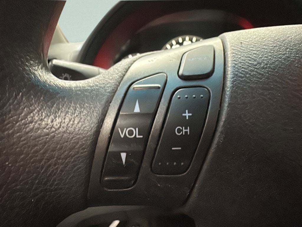 Used 2010 Honda Odyssey EX image 17