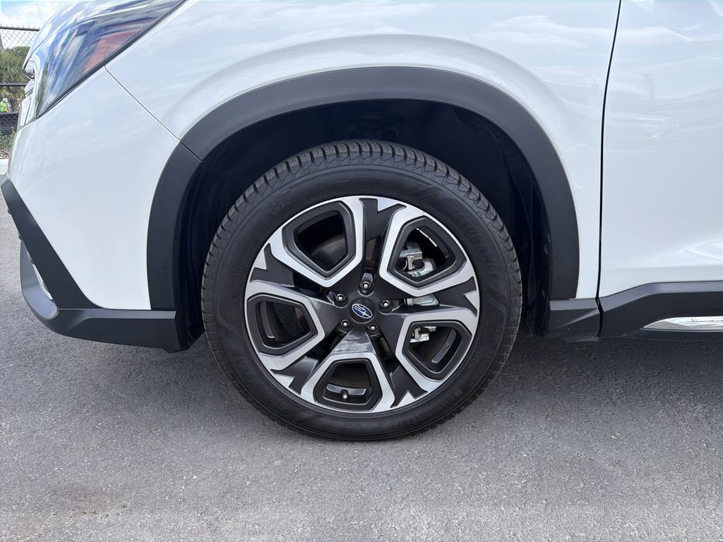 Used 2023 Subaru Ascent Limited w/ Technology Package AWD/4WD image 33