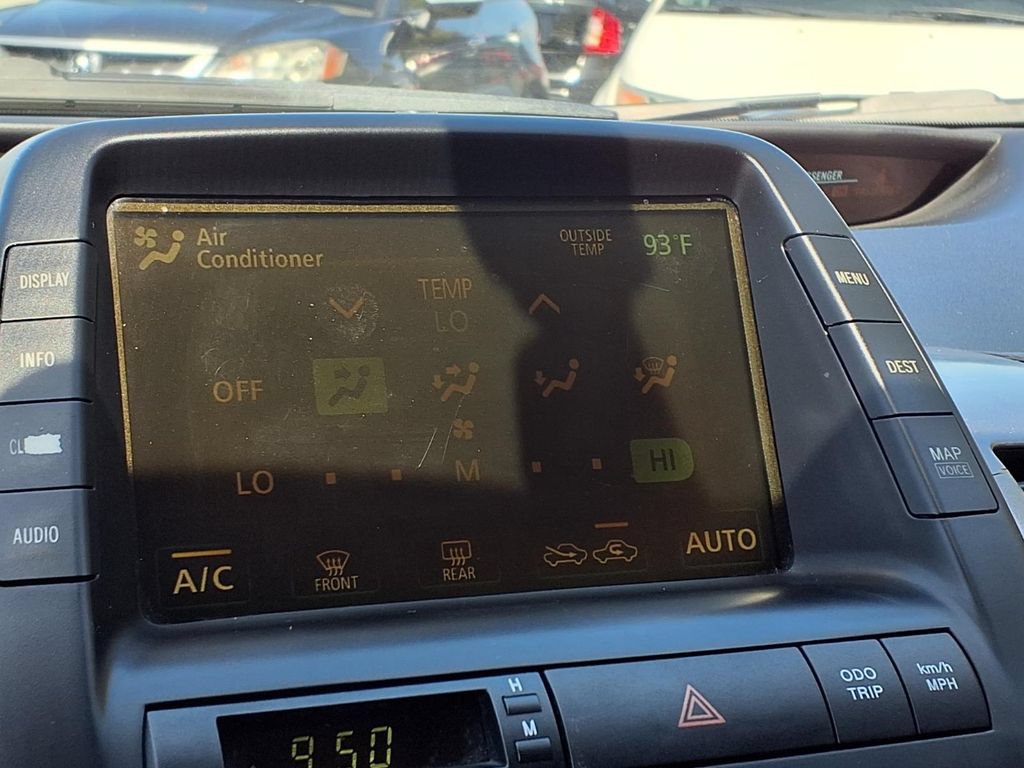 Used 2007 Toyota Prius w/ Pkg 5 FWD image 9