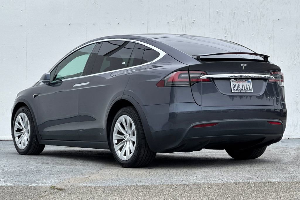 Used 2021 Tesla Model X Long Range image 5
