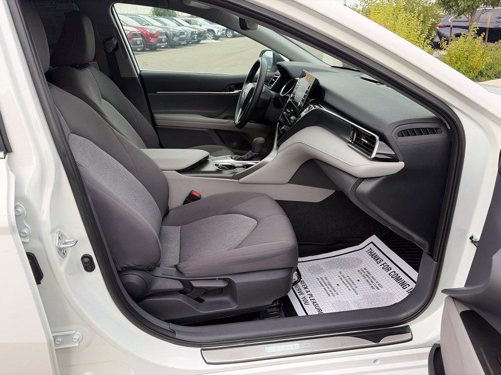 Used 2024 Toyota Camry LE w/ Convenience Package FWD image 12