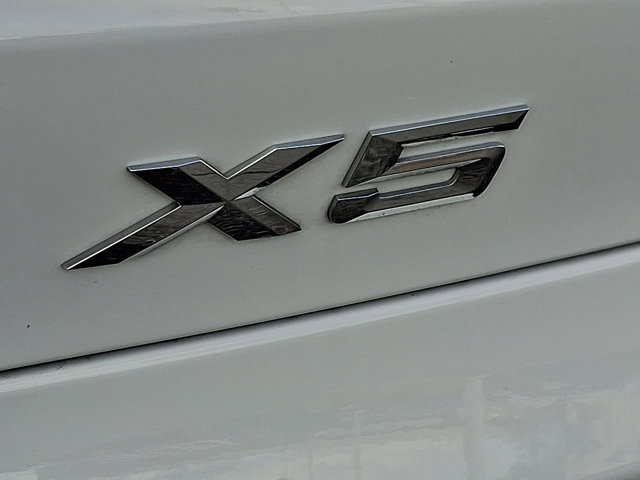 Certified 2022 BMW X5 xDrive40i w/ M Sport Package image 37
