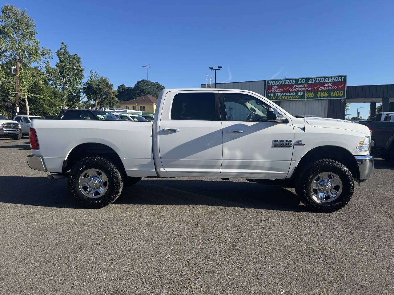 Used 2015 RAM 3500 SLT AWD/4WD image 5