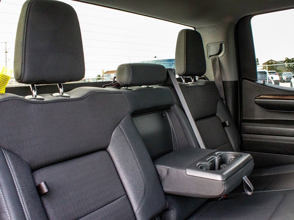 Used 2024 GMC Sierra 1500 Elevation image 36