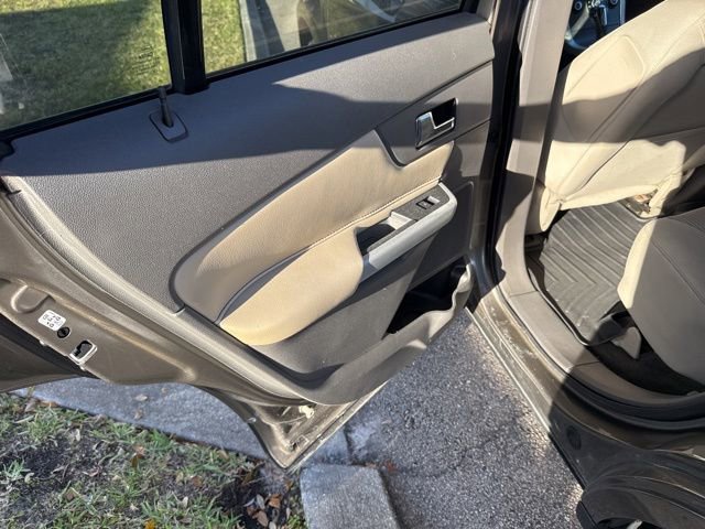 Used 2013 Ford Edge SEL image 20