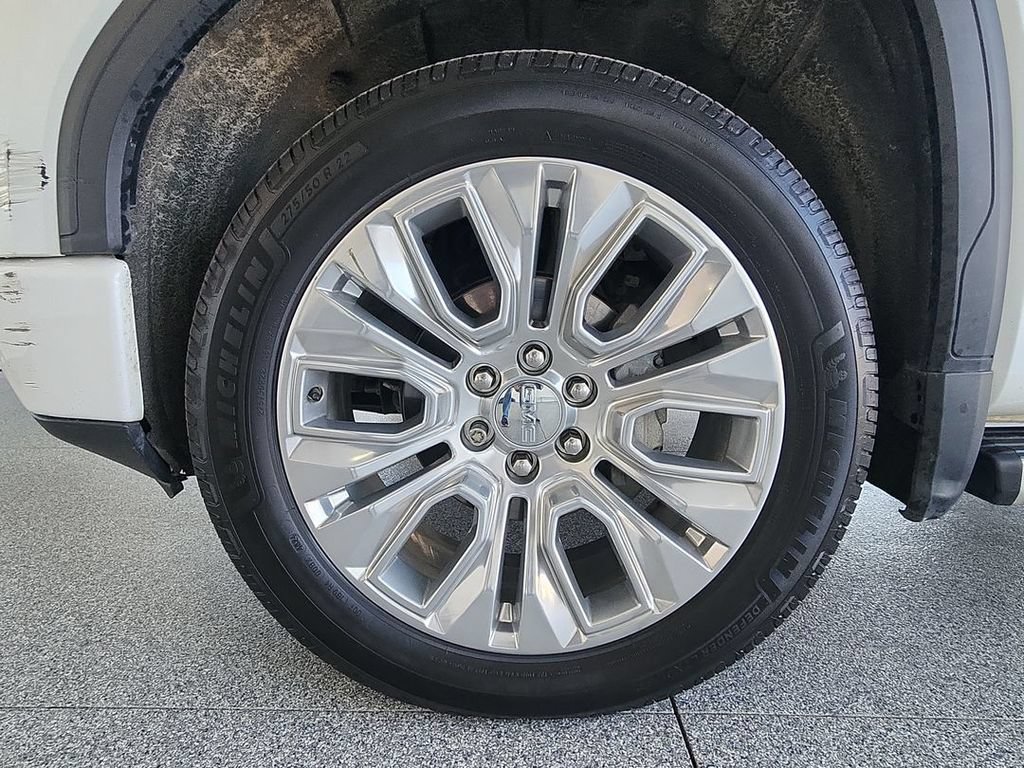 Certified 2021 GMC Sierra 1500 Denali w/ Denali Ultimate Package AWD/4WD image 34