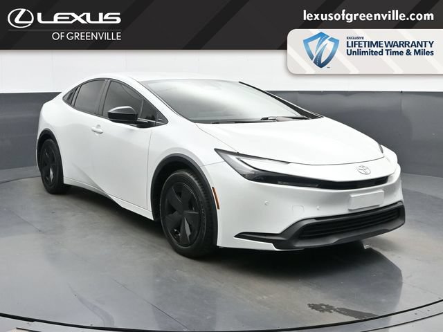 Used 2023 Toyota Prius LE FWD image 2