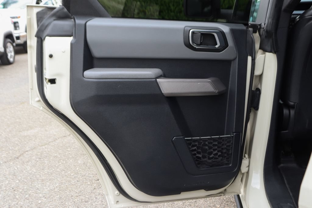 Used 2022 Ford Bronco Everglades AWD/4WD image 32