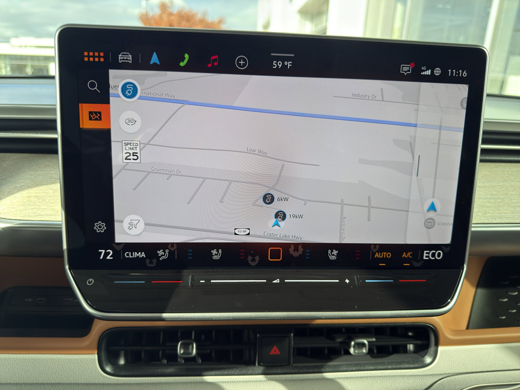 New 2025 Volkswagen ID. Buzz Pro S Plus image 15