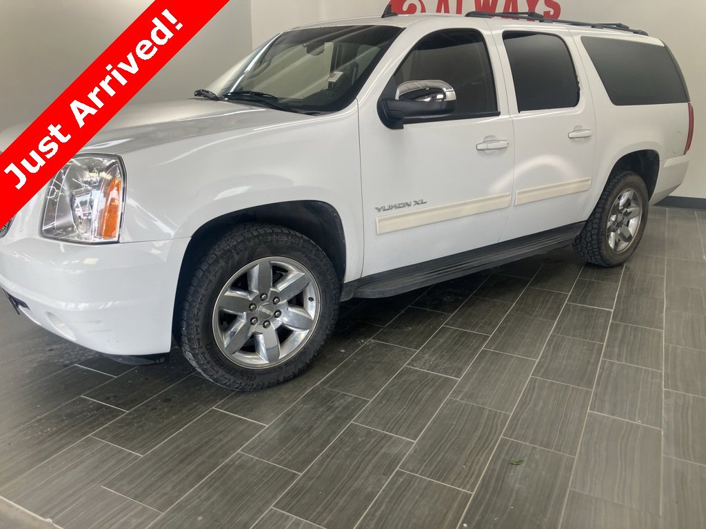Used 2013 GMC Yukon XL SLE w/ Convenience Package