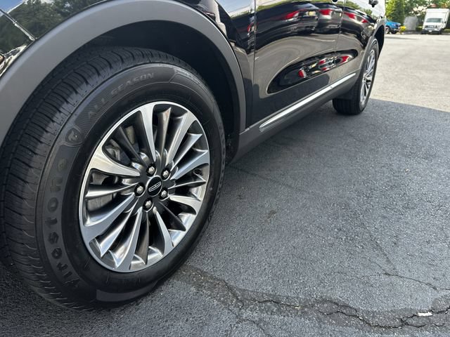 Certified 2023 Lincoln Nautilus AWD w/ Premium Package image 12