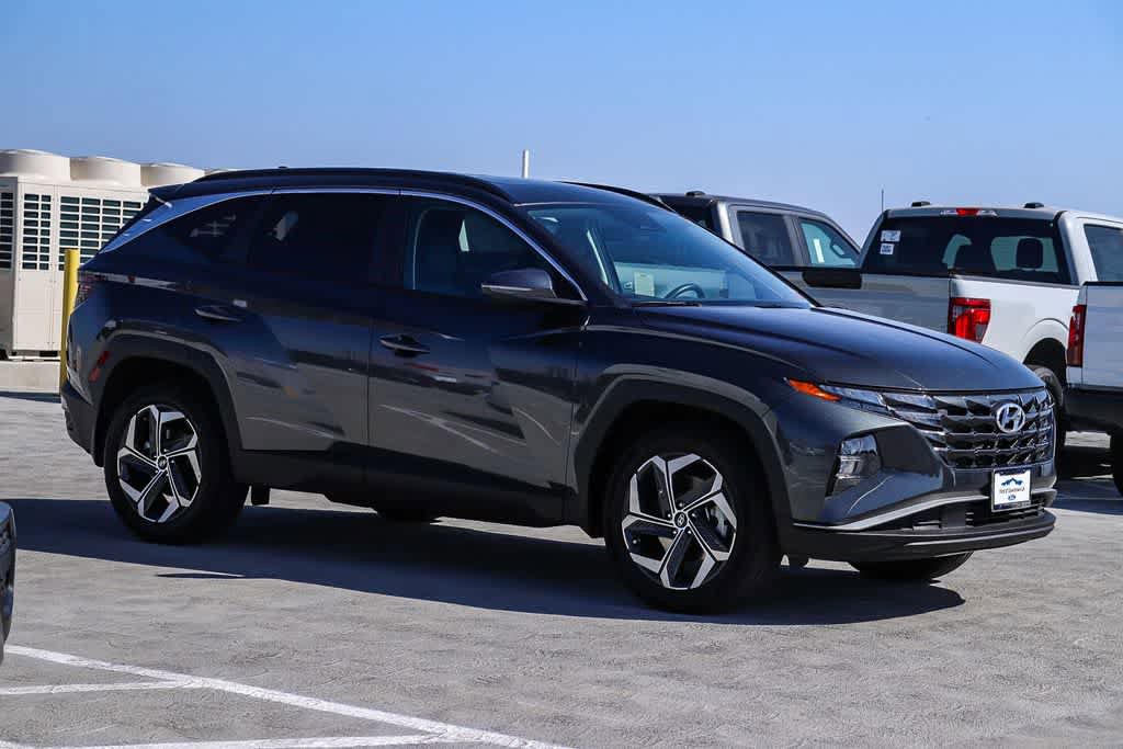 Used 2023 Hyundai Tucson SEL w/ Convenience Package AWD/4WD image 3