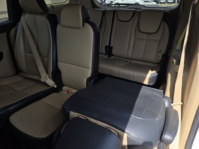Used 2017 Kia Sedona EX FWD image 14