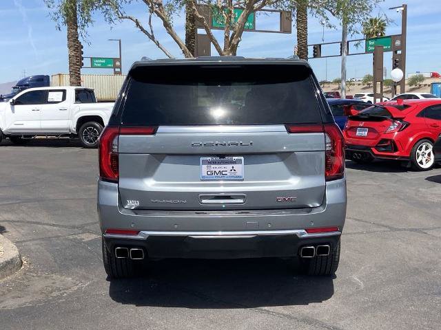 Used 2025 GMC Yukon XL Denali AWD/4WD image 5