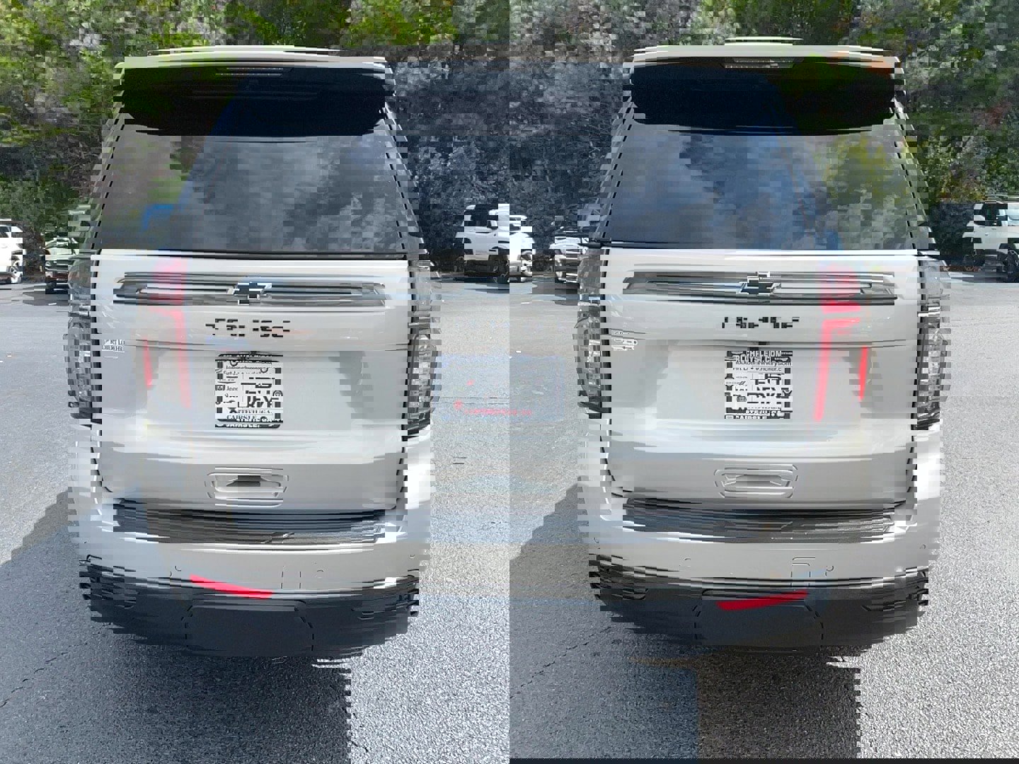 Used 2021 Chevrolet Tahoe Z71 w/ Z71 Signature Package image 6