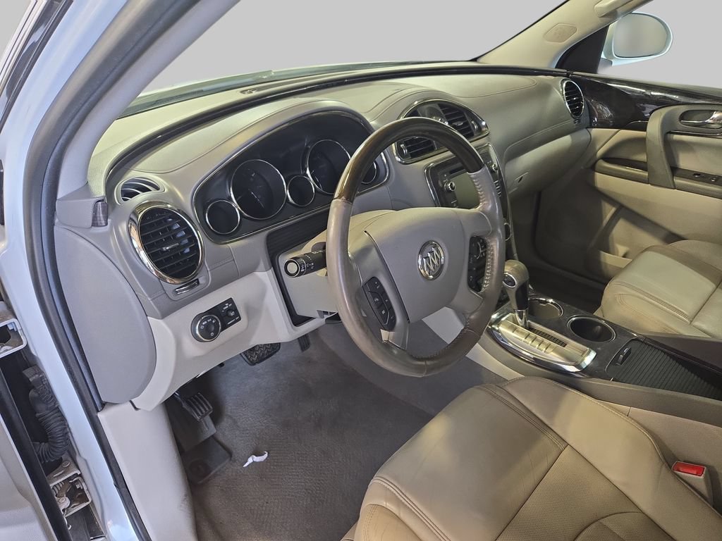 Used 2017 Buick Enclave Leather w/ Trailering Package AWD/4WD image 20