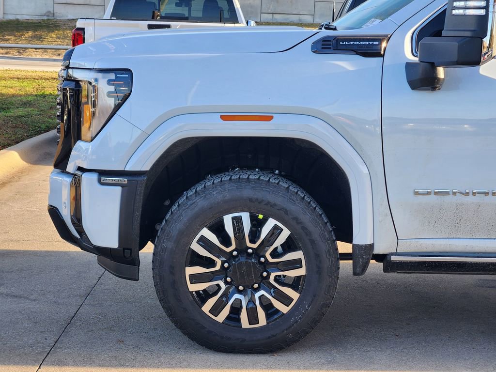 New 2026 GMC Sierra 2500 Denali Ultimate image 6