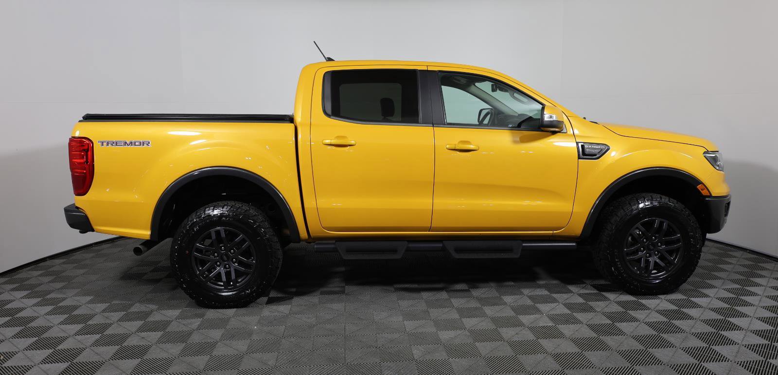 Used 2022 Ford Ranger Lariat w/ Tremor Off-Road Package image 4