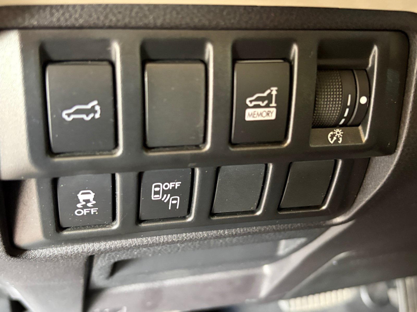 Used 2019 Subaru Ascent Premium AWD/4WD image 32