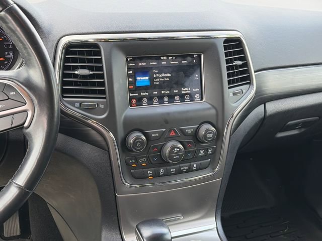 Used 2021 Jeep Grand Cherokee Laredo w/ Security & Convenience Group RWD image 14