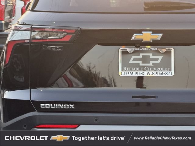 Used 2025 Chevrolet Equinox LT FWD image 9