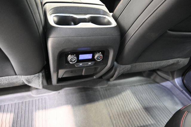 Used 2024 Chevrolet Traverse Z71 w/ LPO, Floor Liner Package image 25