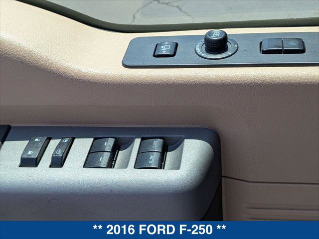 Used 2016 Ford F250 Lariat w/ Lariat Ultimate Package AWD/4WD image 11