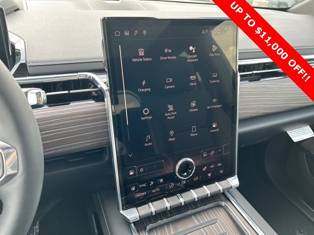 New 2025 GMC Sierra EV Denali image 14