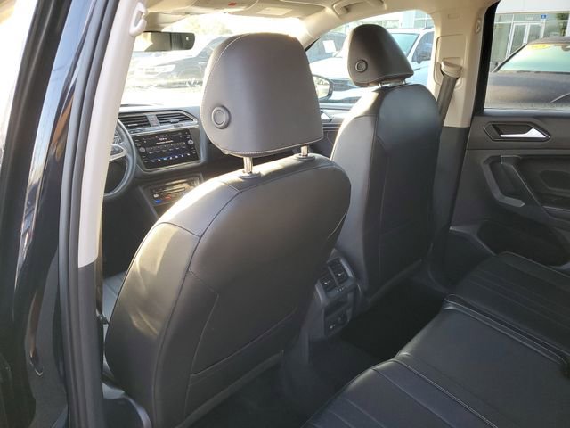 Used 2024 Volkswagen Tiguan SE image 10