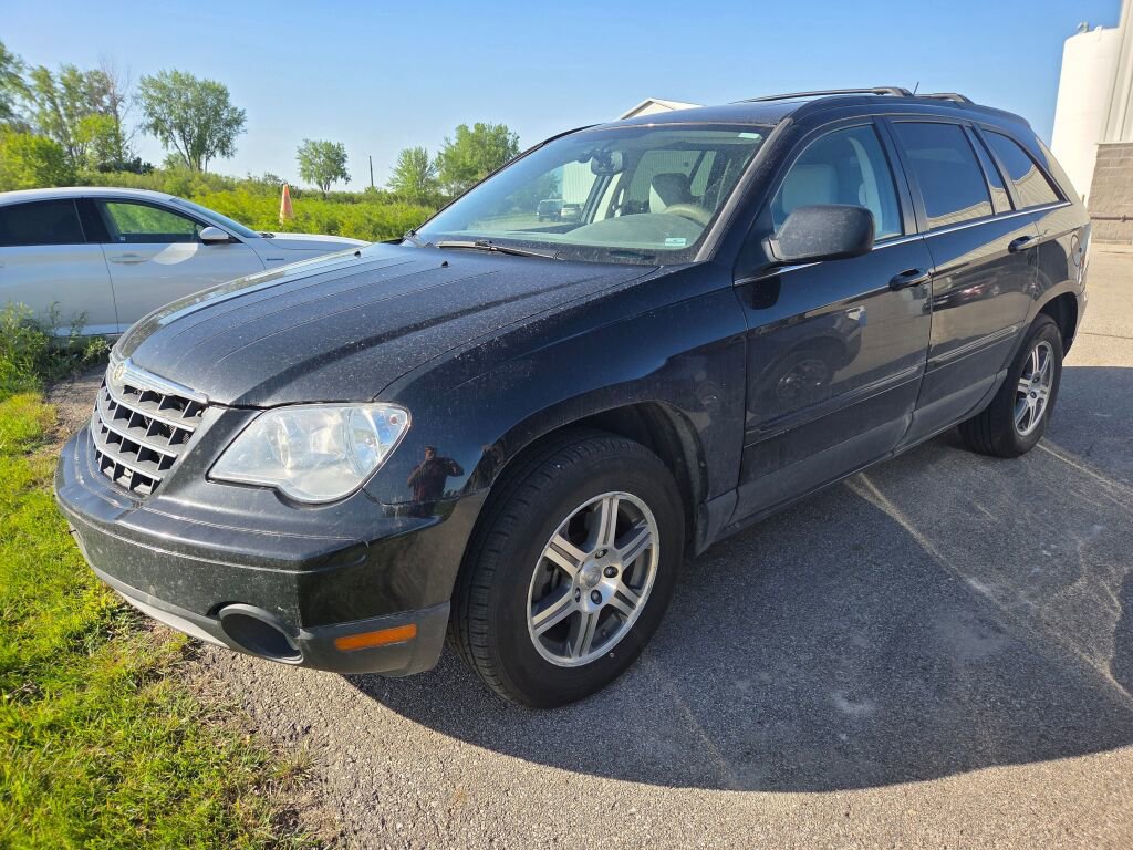 Used 2008 Chrysler Pacifica Touring AWD/4WD image 1
