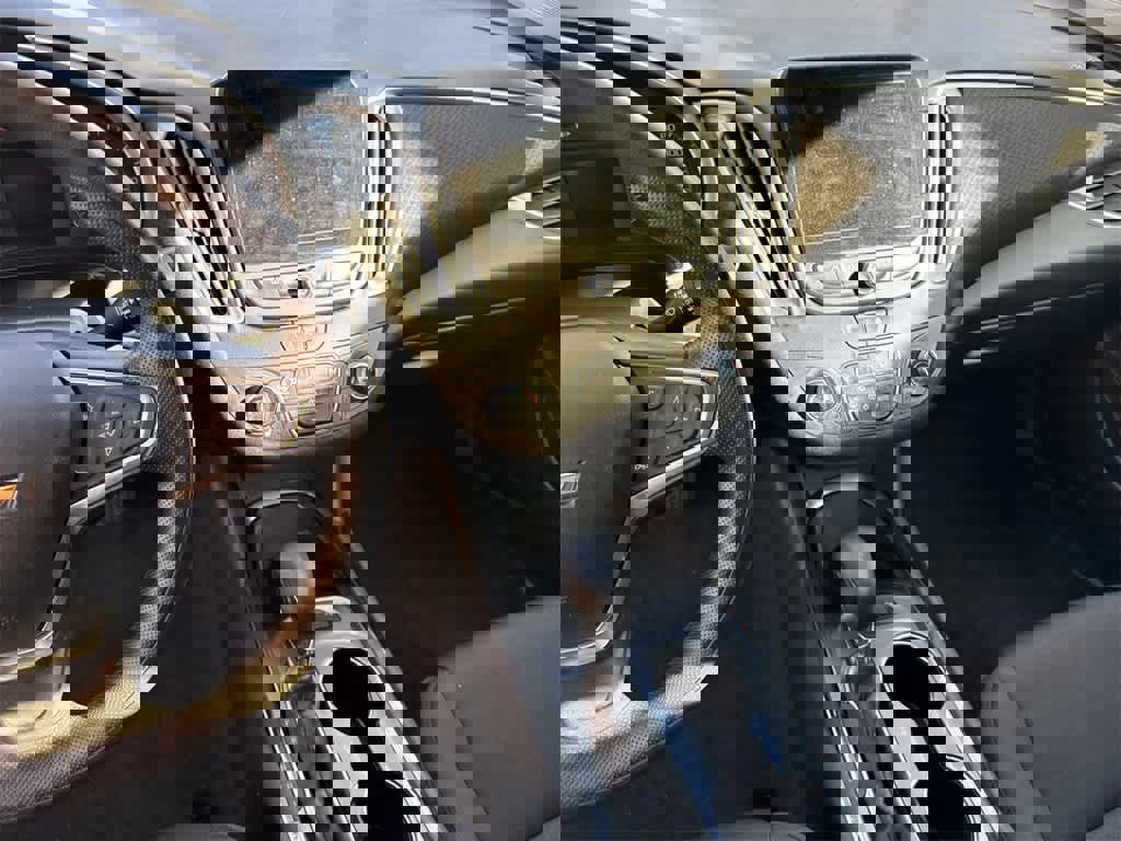 Used 2023 Chevrolet Malibu LT w/ Driver Confidence Package image 11