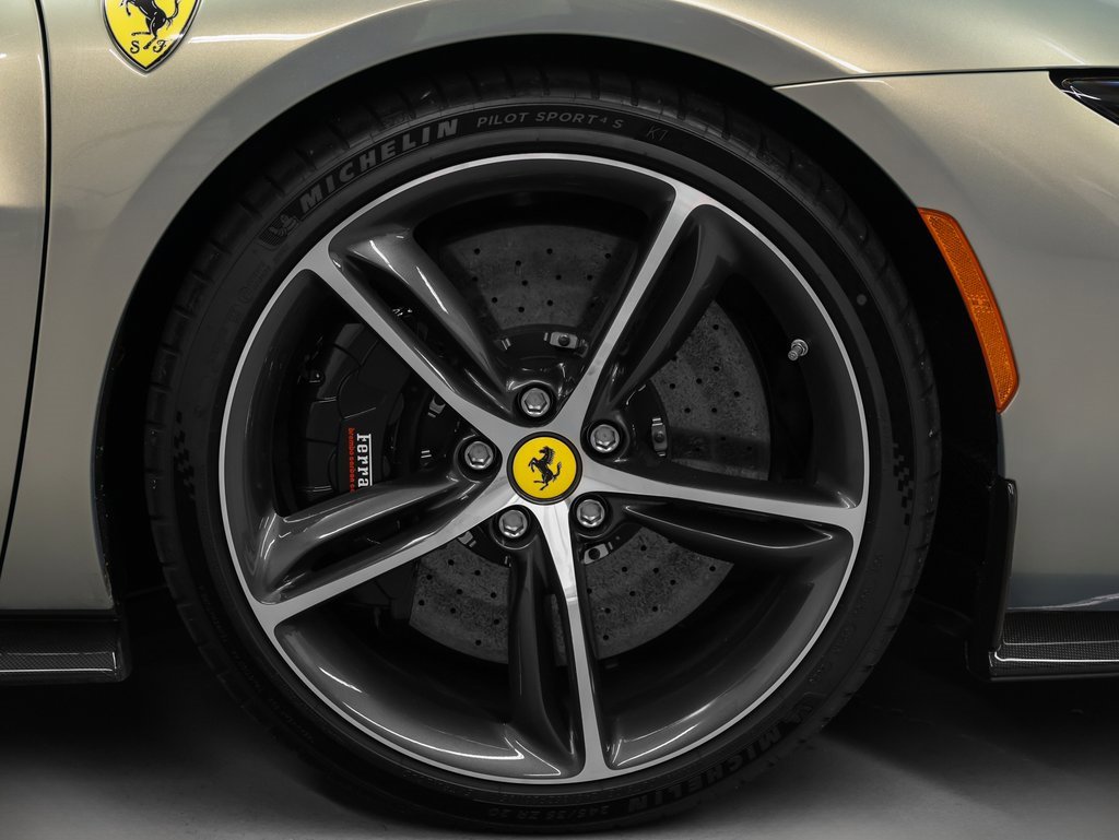 Used 2023 Ferrari 296 GTS image 16
