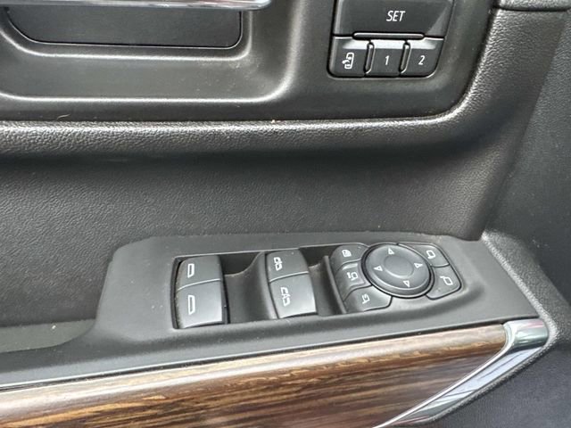 Used 2020 Chevrolet Silverado 2500 High Country image 22