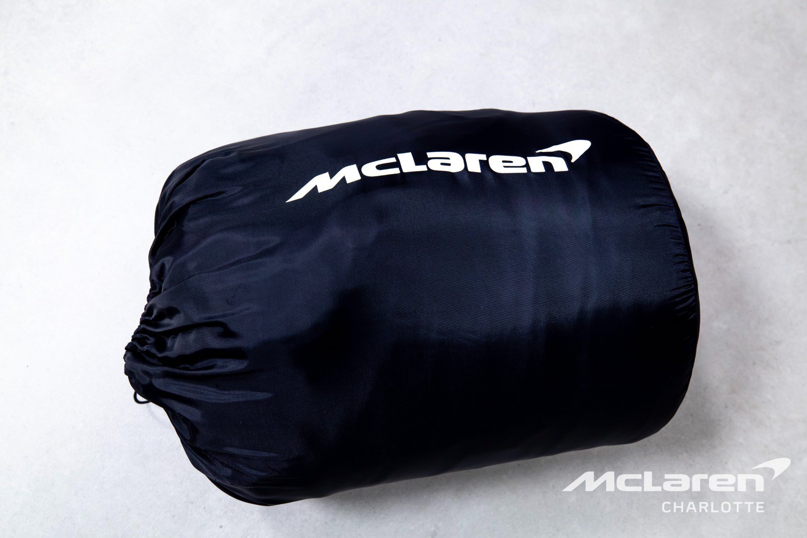 Used 2019 McLaren Senna RWD image 25