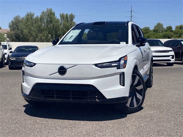 New 2025 Volvo EX90 Ultra image 3