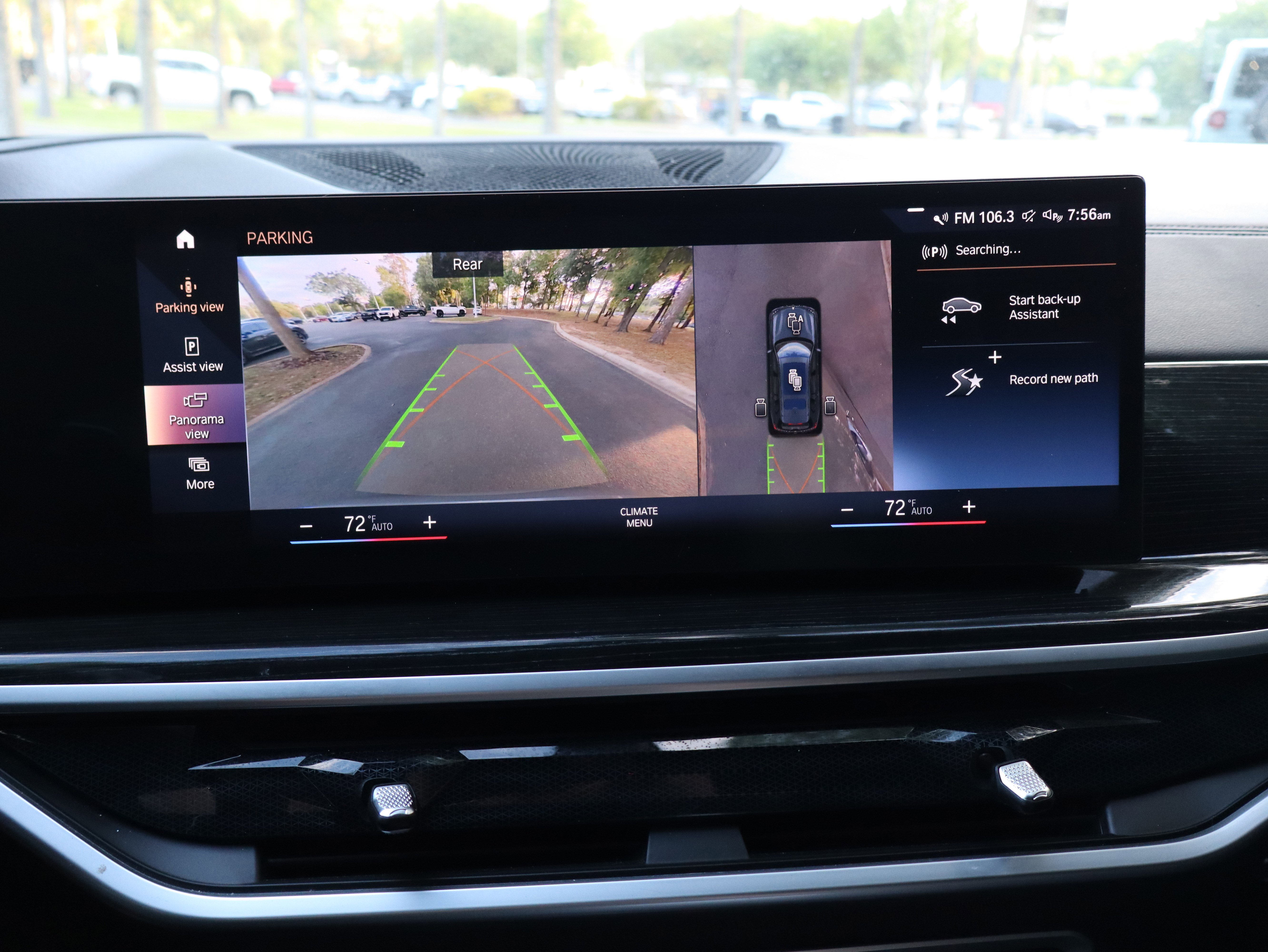 Used 2023 BMW X7 xDrive40i w/ Executive Package AWD/4WD image 32