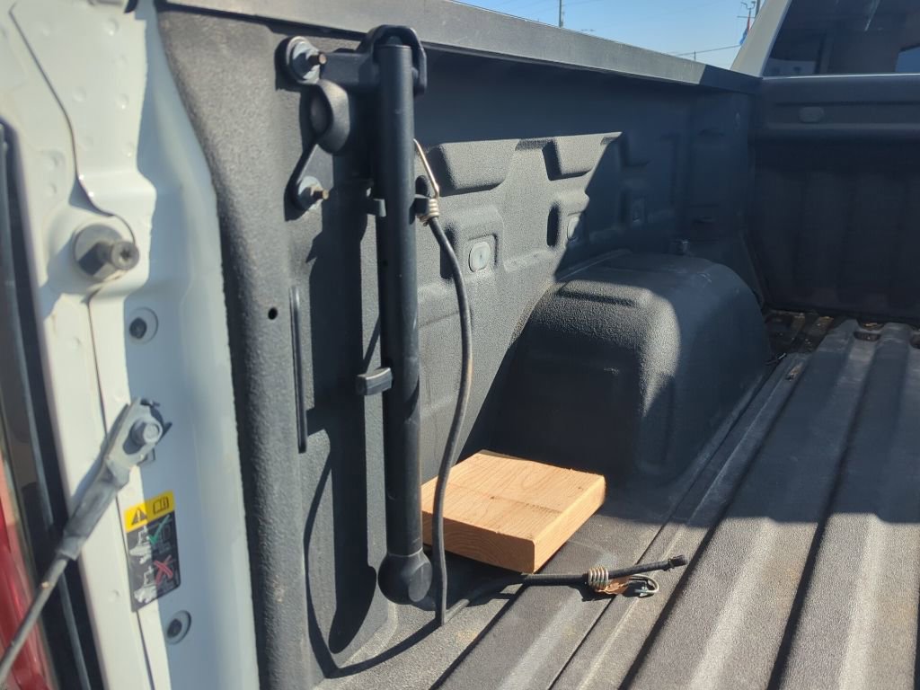 Used 2021 GMC Sierra 1500 AT4 w/ AT4 Value Package image 16