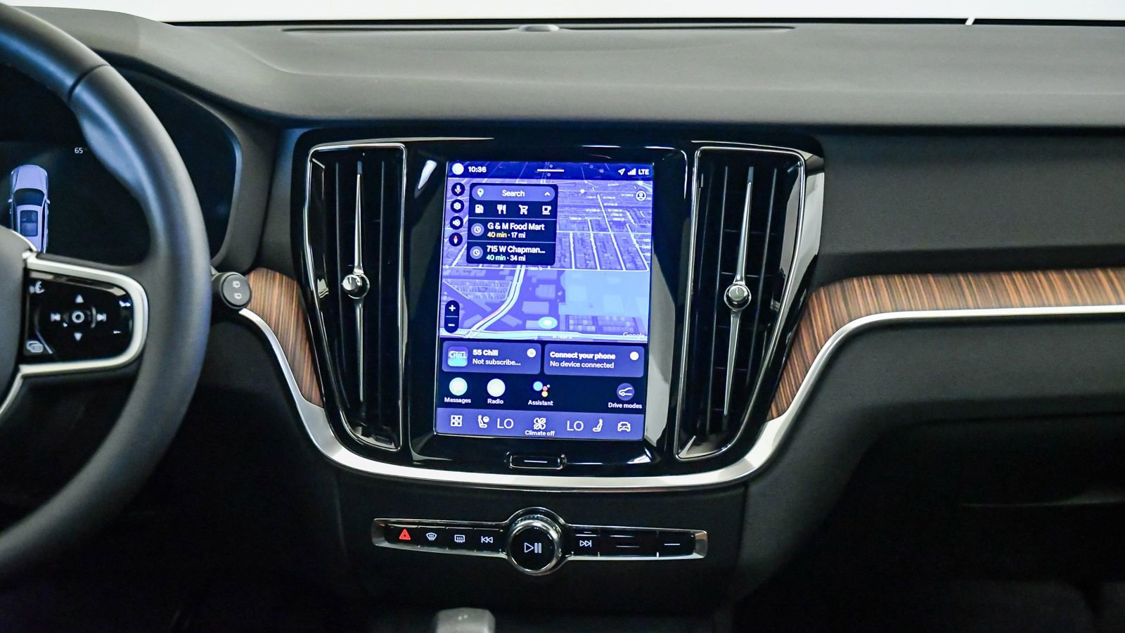 Certified 2025 Volvo V60 B5 Cross Country Plus image 14