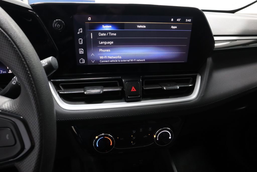 Used 2025 Chevrolet TrailBlazer LT FWD image 31
