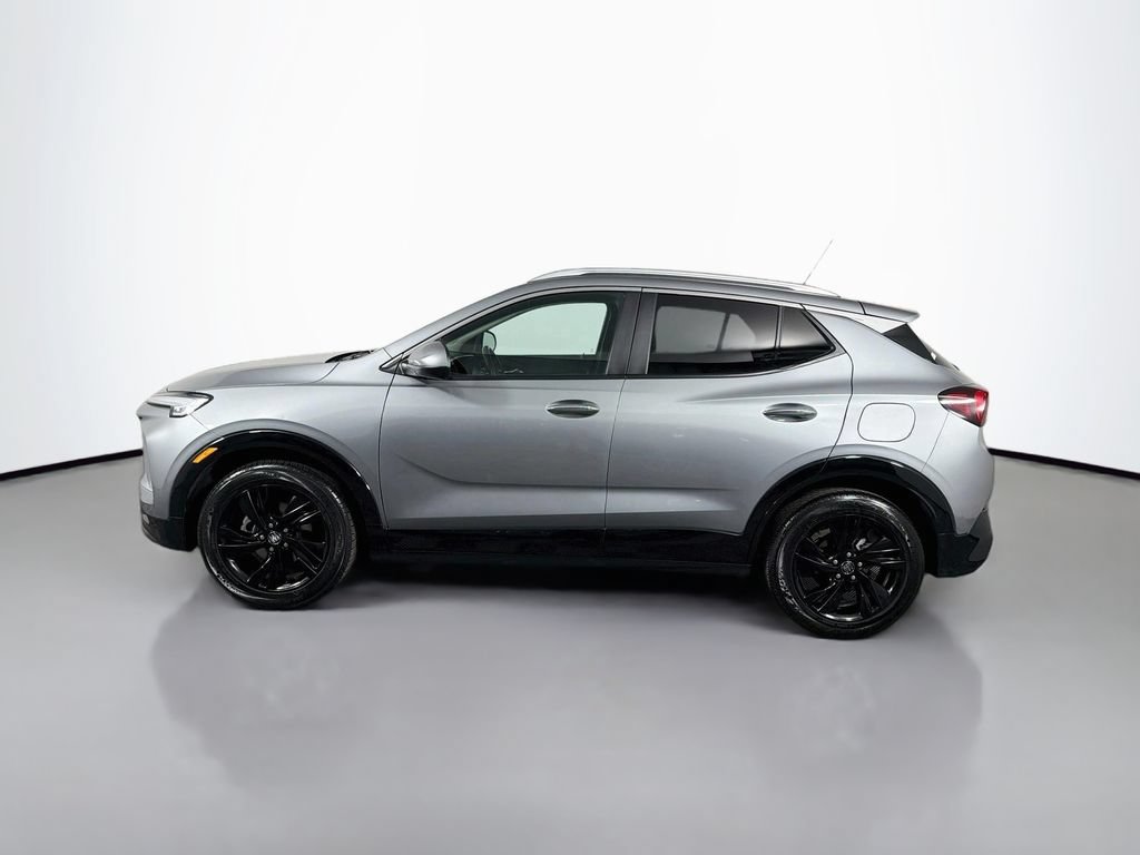 Used 2024 Buick Encore GX Sport Touring FWD image 4