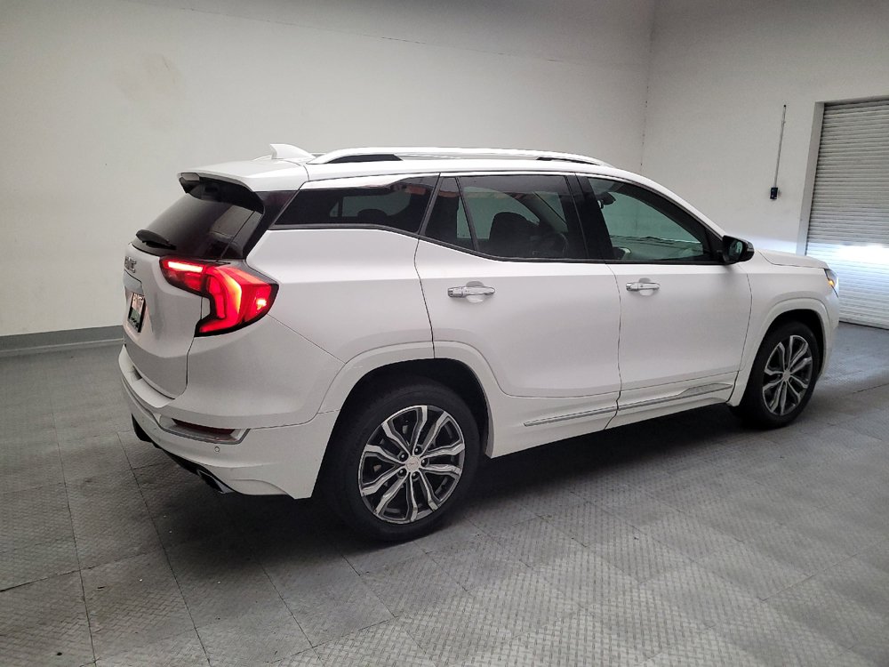 Used 2018 GMC Terrain Denali w/ Driver Alert Package II FWD image 10