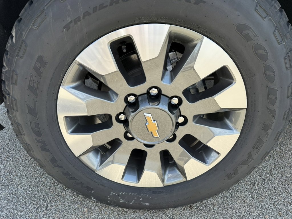New 2025 Chevrolet Silverado 2500 Custom w/ Custom Value Package image 9